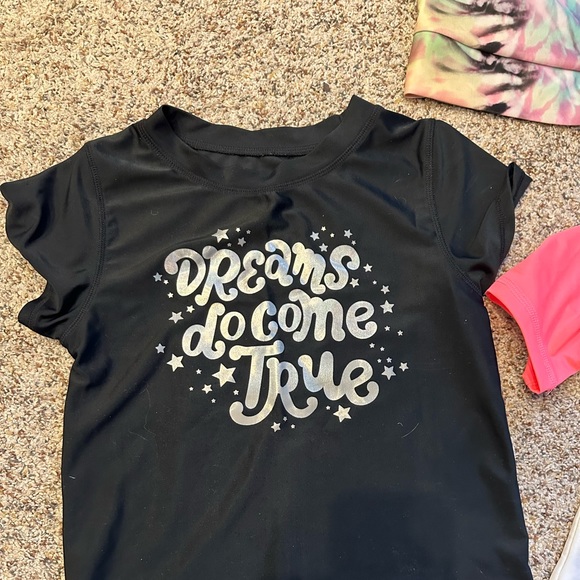 Rashguards -3 - Picture 6 of 6